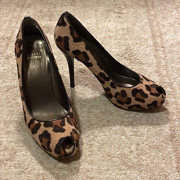 Stuart Weitzman leopard pumps - Picture 1 of 8